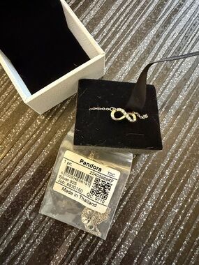 Pandora Sparkling Infinity Collier Necklace